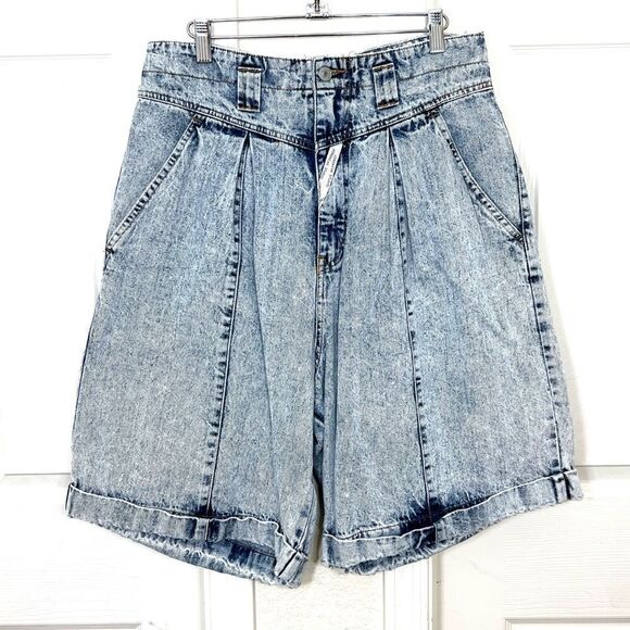 Vintage 80’s Jordache Acid Washed High Rise Cuffed Baggy Jean Shorts Size 10